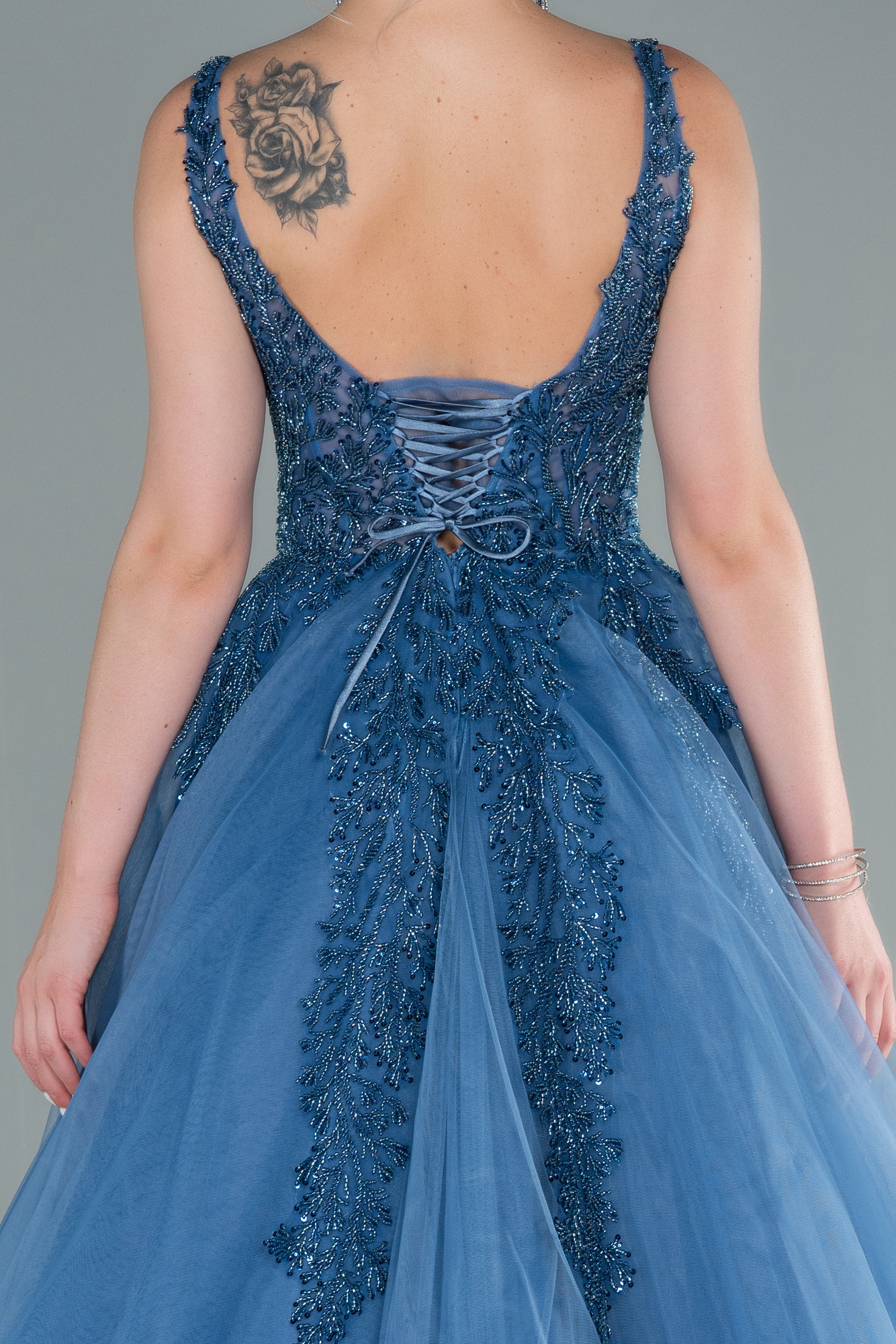 İndigo Taşlı Sırt Dekolteli Özel Tasarım Abiye ABU2090 - Görsel 4