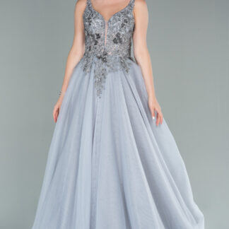 Gri Boncuk İşlemeli Sırt Dekolteli Özel Tasarım Abiye ABU2091