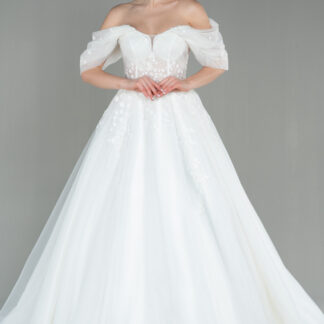 Ekru Dantel İşlemeli Düşük Omuz Uzun Prenses Gelinlik ABG008