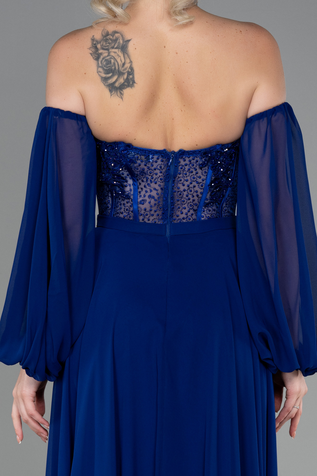 Saks Mavi Straplez Balen Korse Yırtmaçlı Şifon Abiye ABU5308 - Görsel 4