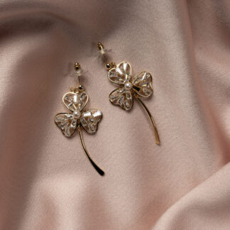 Gold Taşlı Yonca Figür Abiye Küpe UKP0764