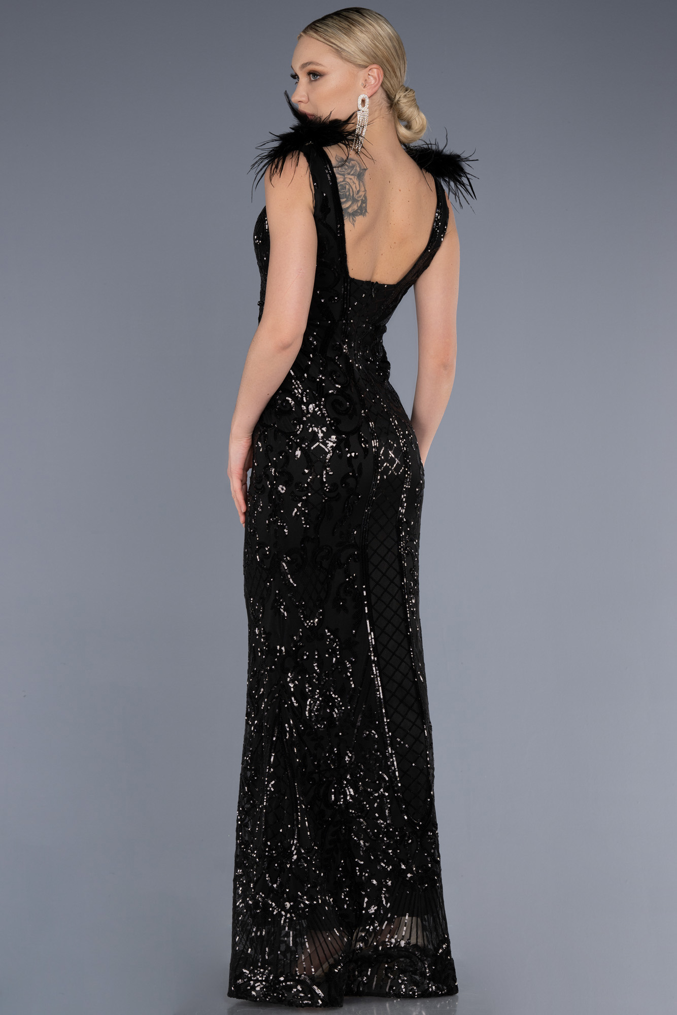 Siyah Kolsuz Otriş Detay Uzun Pullu Nişan Elbisesi ABU3669 - Görsel 2