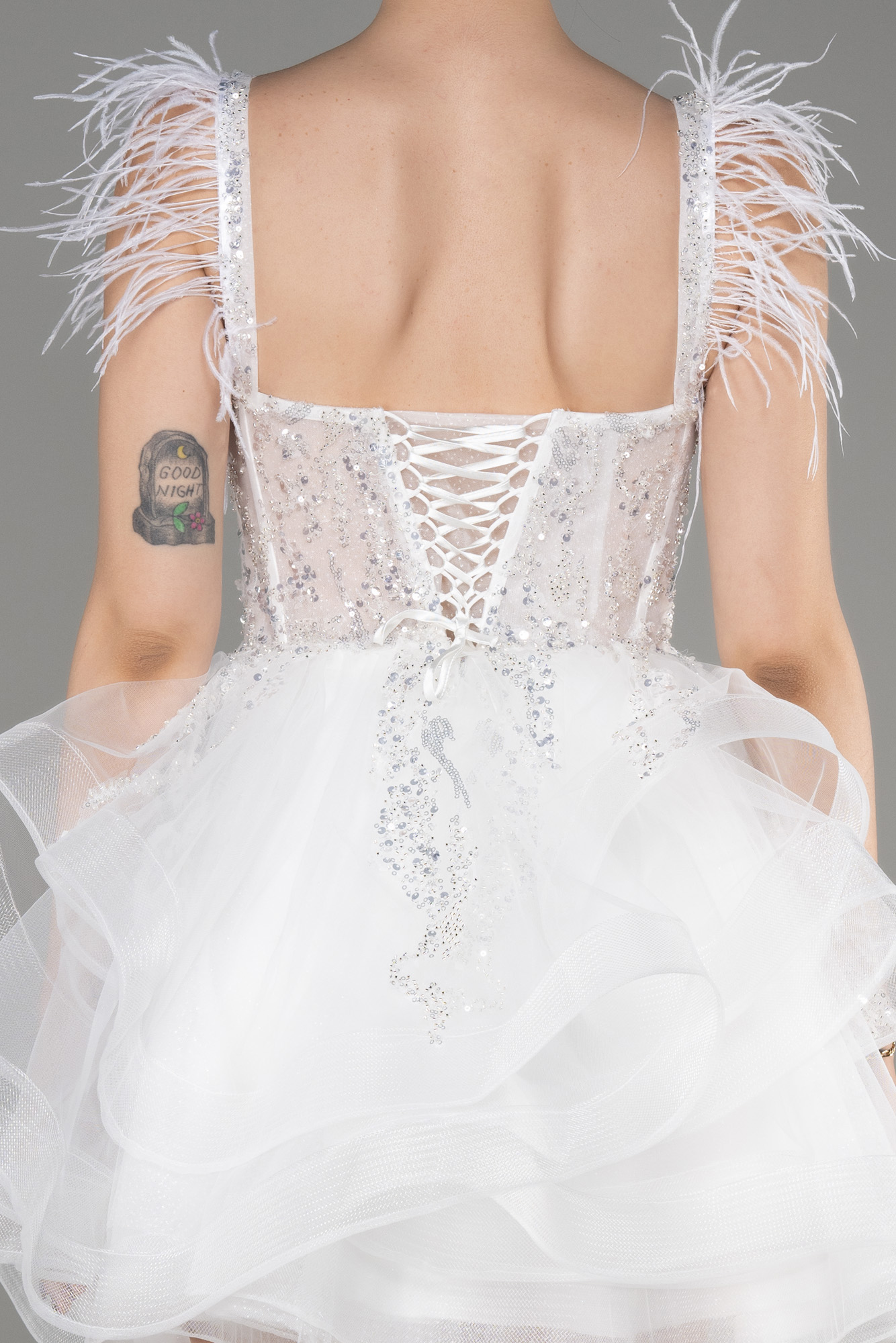 Ekru Üstü İşlemeli Balenli Kısa Nişan Elbisesi ABK2079 - Görsel 4