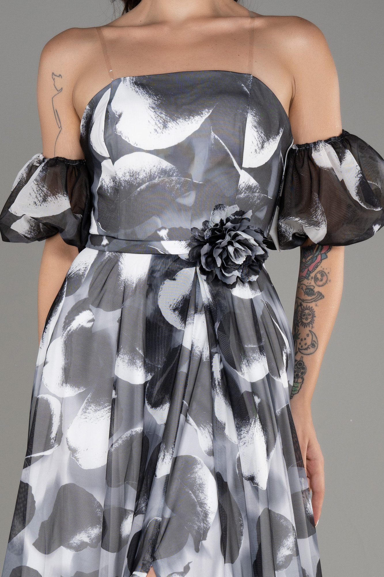 Antrasit Straplez Kol Detay Yırtmaçlı Empirme Uzun Abiye ABU3903 - Görsel 3