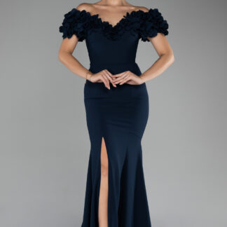 Lacivert Çiçekli Kayık Yaka Yırtmaçlı Uzun Abiye ABU4080