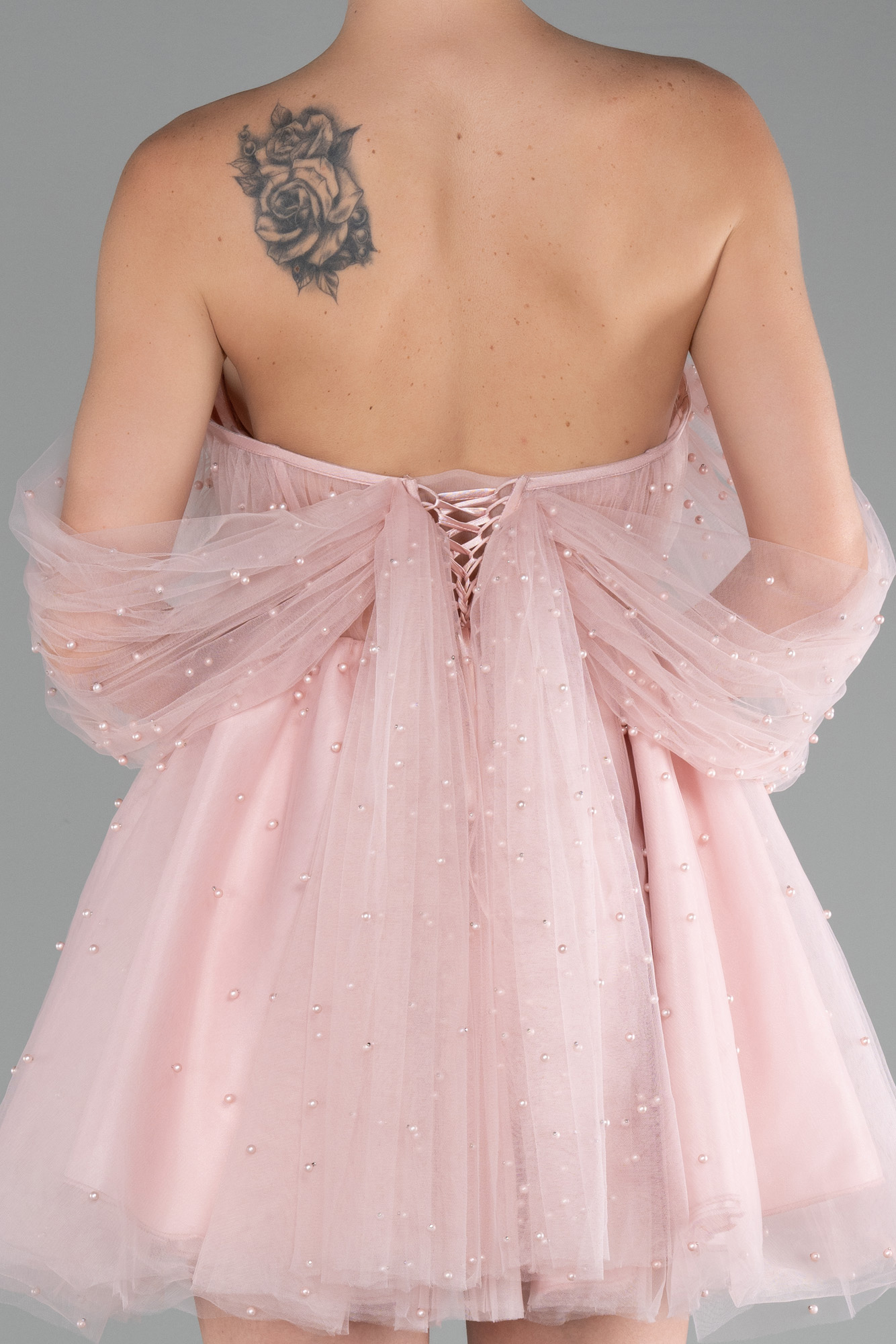 Pudra Kayık Yaka Boncuklu Kısa Abiye Elbisesi ABK2109 - Görsel 4