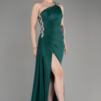 Zümrüt Yeşili Taşlı Tek Omuz Bacak Dekolteli Uzun Abiye ABU2964