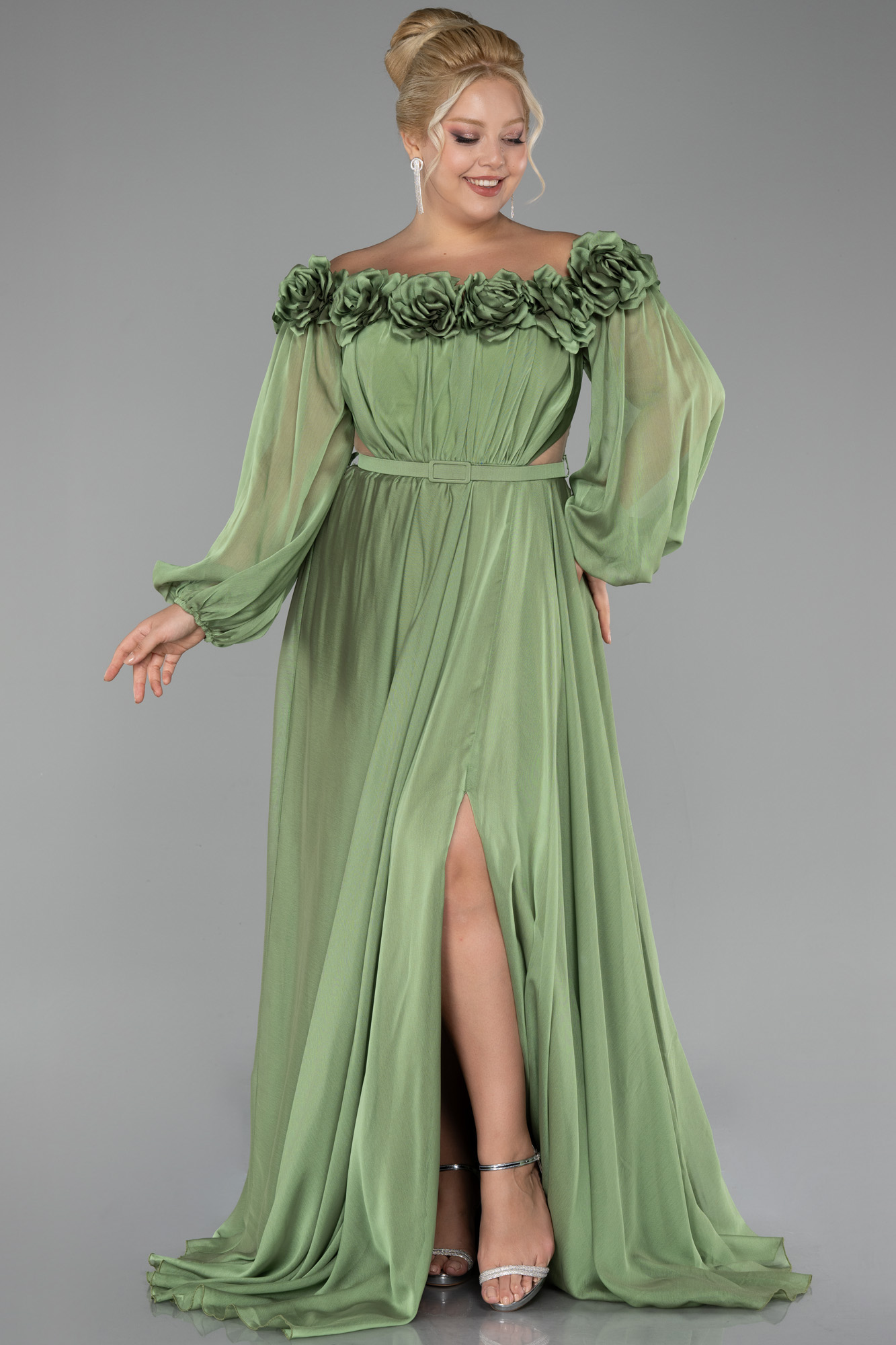 Haki Çiçekli Kayık Yaka Uzun Kol Şifon Büyük Beden Abiye ABU4131 - Görsel 2