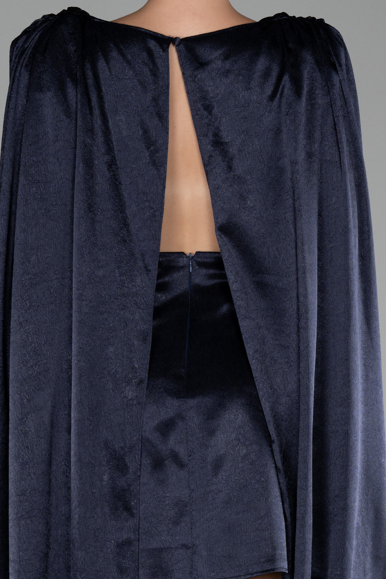 Lacivert Eteği Püsküllü Pelerin Kol Kısa Davet Elbisesi ABK2152 - Görsel 4