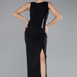 Siyah Kolsuz Yırtmaçlı Midi Davet Elbisesi ABK2169