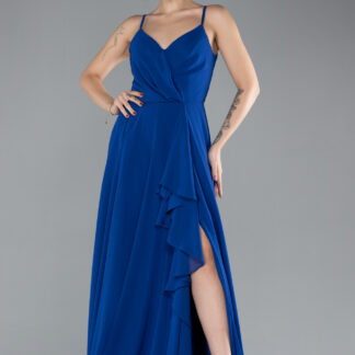 Saks Mavi Askılı Yırtmaçlı Uzun Şifon Mezuniyet Elbisesi ABU4412