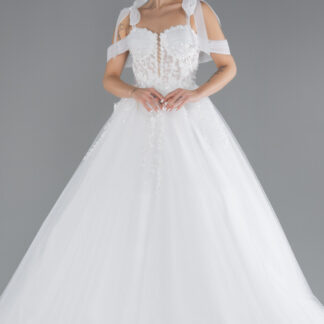 Ekru Askılı Çiçek İşlemeli Uzun Simli Büyük Beden Gelinlik ABG052