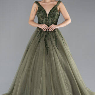 Haki Kolsuz Taş İşlemeli Uzun Özel Tasarım Nişan Elbisesi ABU4434