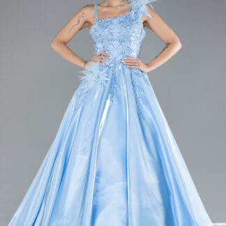 Mavi Üstü Boncuk İşlemeli Uzun Saten Özel Tasarım Nişanlık ABU4438