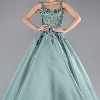 Mint Askılı Boncuk İşlemeli Uzun Özel Tasarım Nişan Elbisesi ABU4447