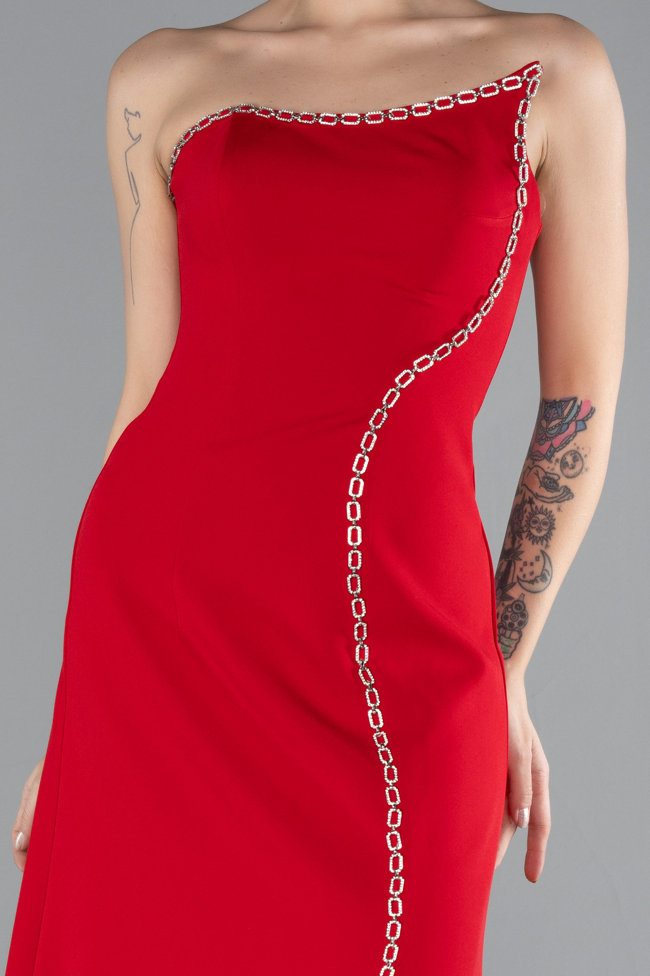 Kırmızı Straplez Bacak Dekolteli Uzun Abiye Elbise ABU4510 - Görsel 3