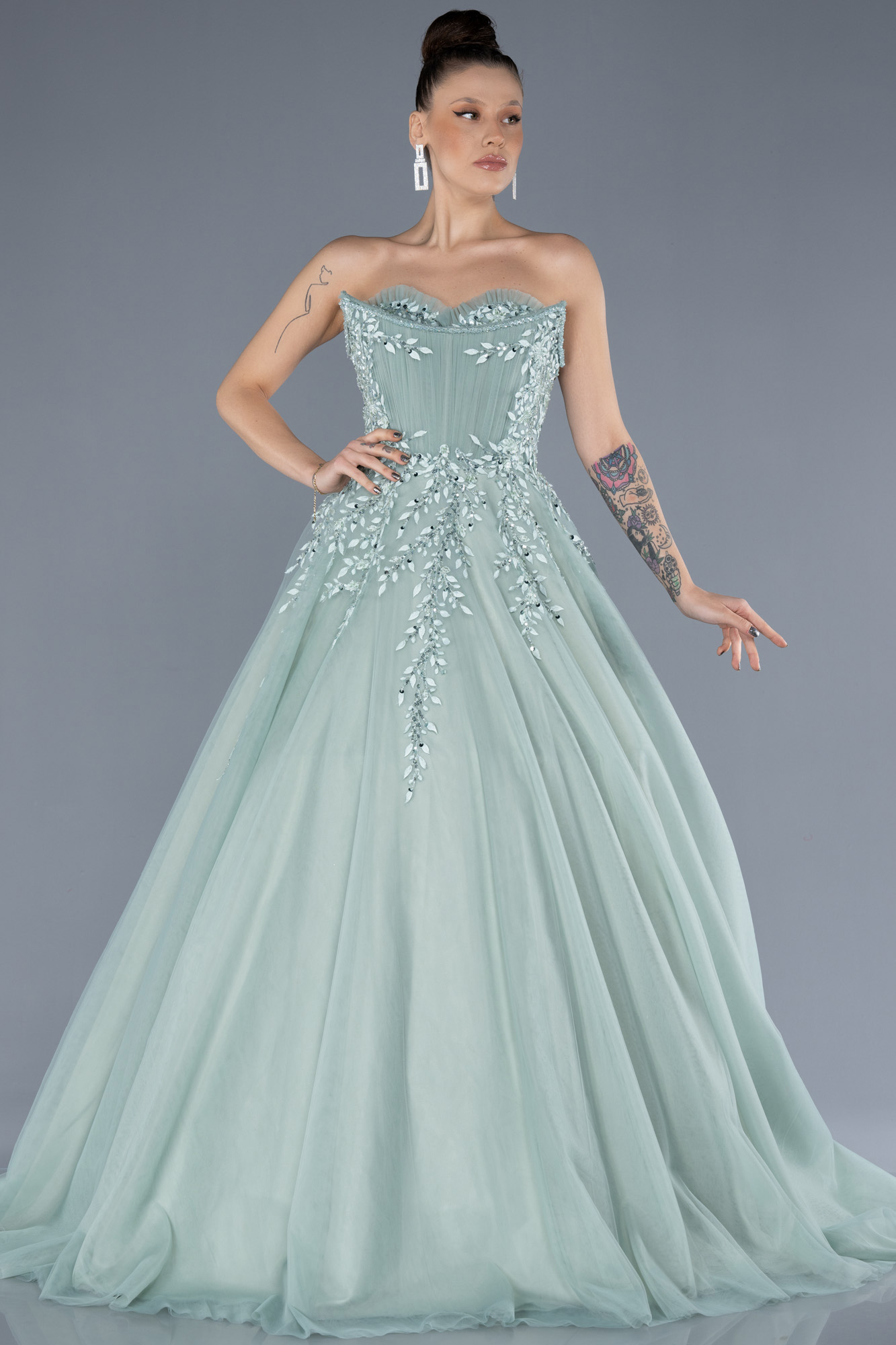 Mint Straplez Güpür İşlemeli Uzun Özel Tasarım Nişanlık ABU4431