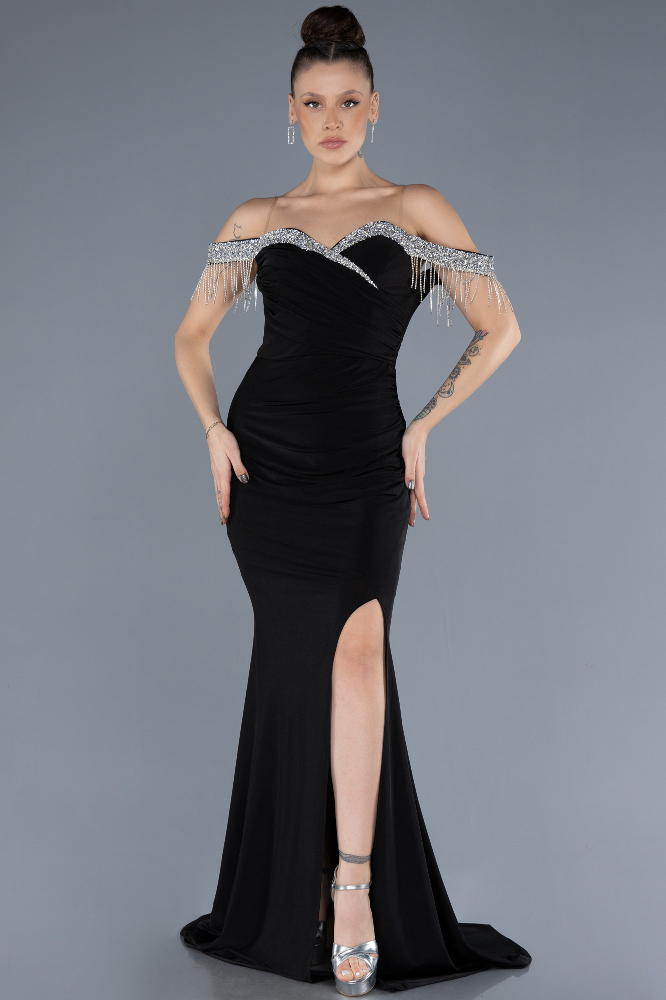 Kırmızı Taşlı Kayık Yaka Yırtmaçlı Uzun Abiye Elbise ABU4553 - Görsel 5