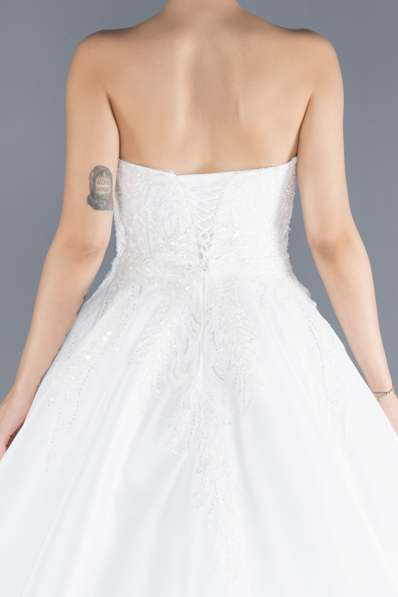 Ekru İşlemeli Straplez Yaka Uzun Büyük Beden Gelinlik ABG094 - Görsel 4