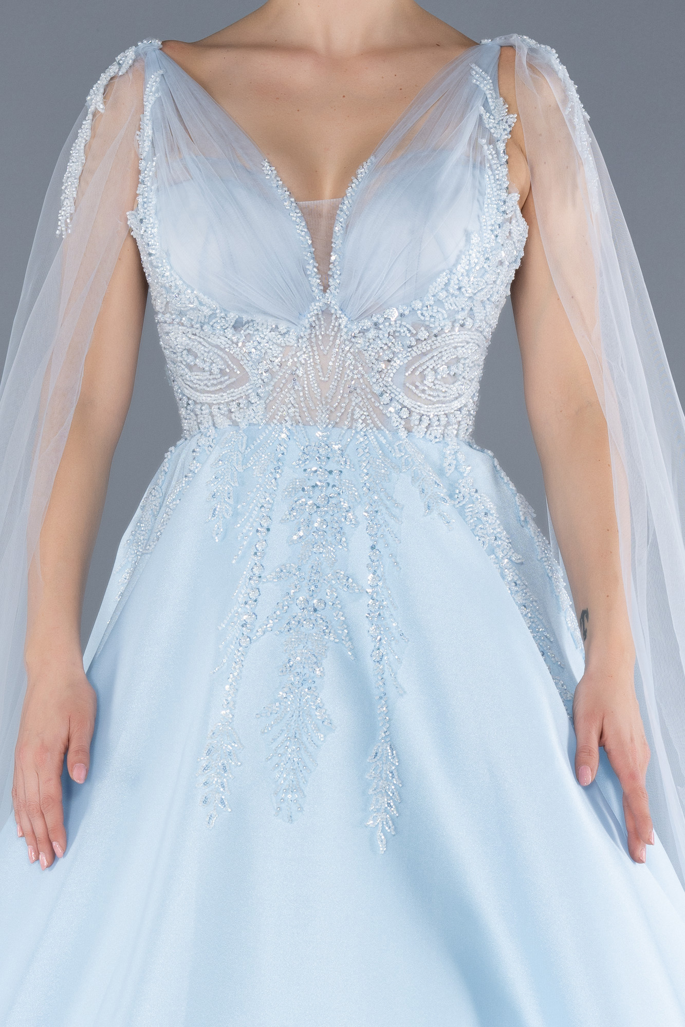 Mavi Pelerin Kol Taşlı Uzun Prenses Model Nişanlık ABU4432 - Görsel 3