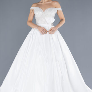 Ekru İncili Kayık Yaka Uzun Saten Büyük Beden Gelinlik ABG092