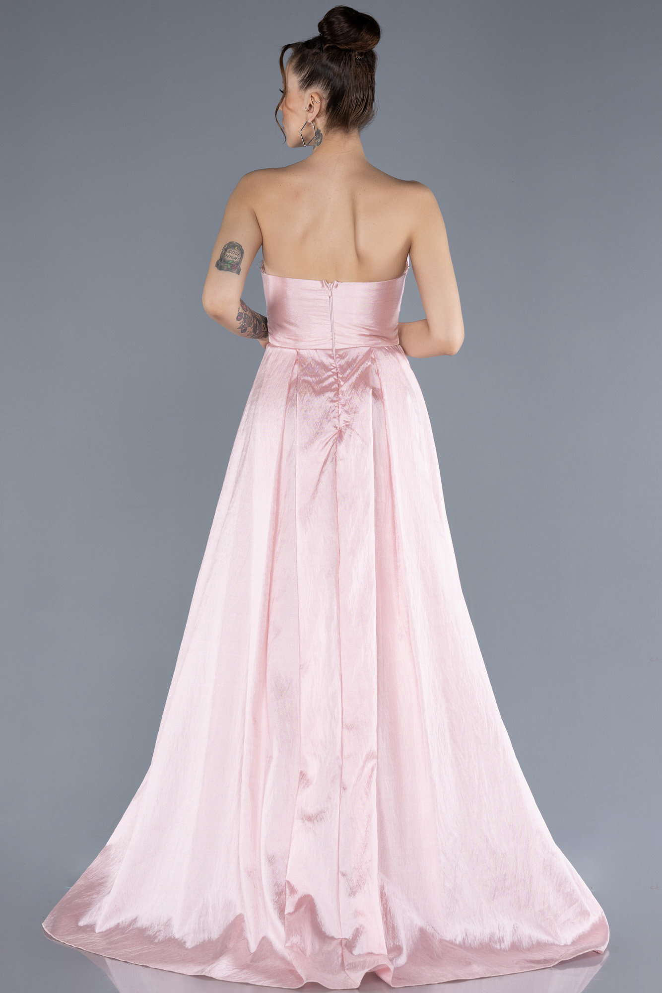 Pudra Taşlı Straplez Yaka Uzun Tafta Abiye Elbise ABU4579 - Görsel 2