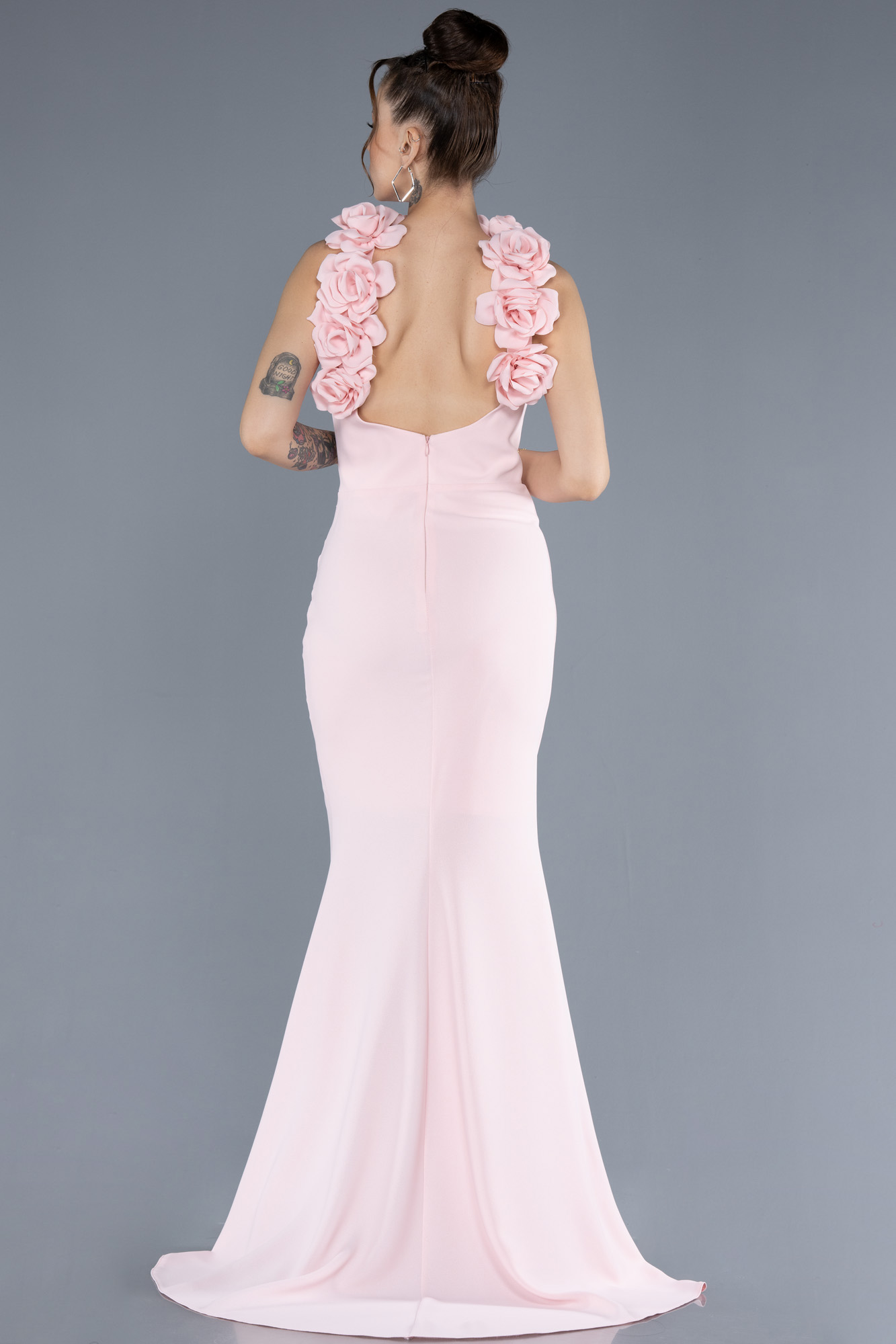 Pudra Güllü Halter Yaka Bacak Dekolteli Uzun Abiye ABU4610 - Görsel 2