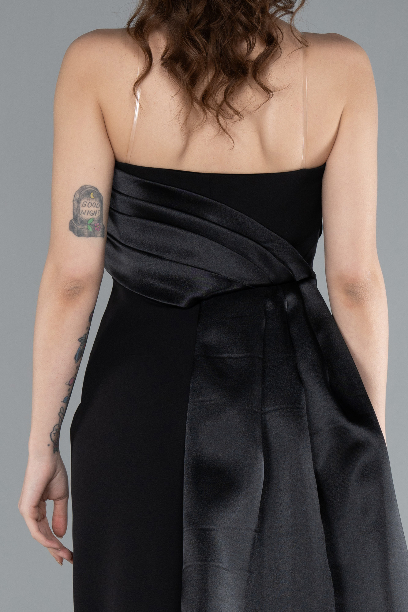 Siyah Straplez Kuyruklu Uzun Abiye Elbise ABU4690 - Görsel 4