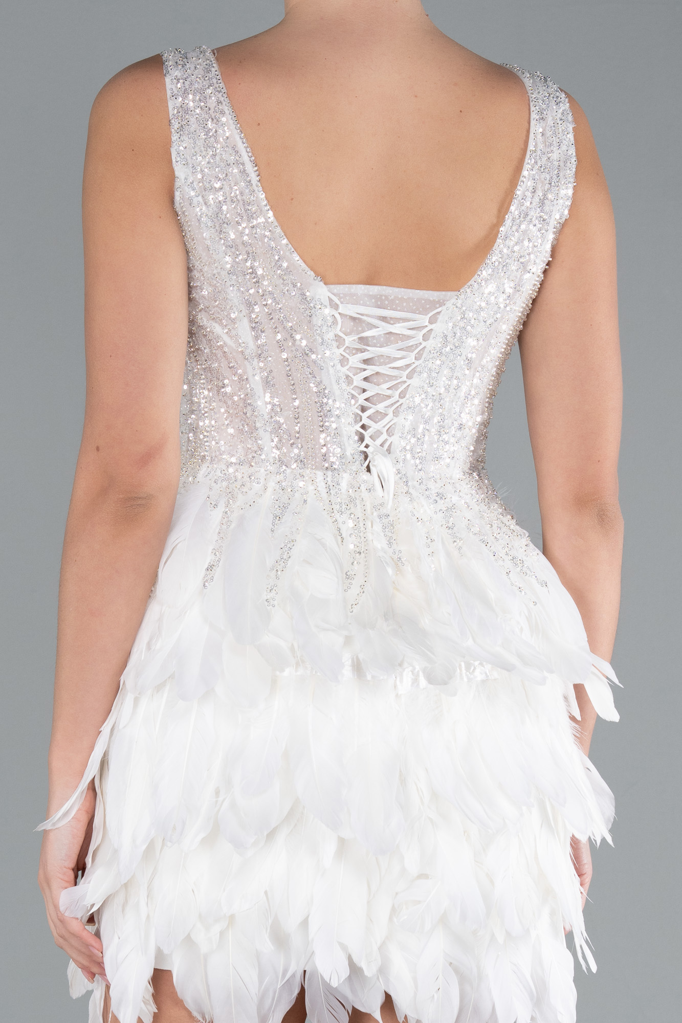 Ekru Taşlı İthal Tüylü Kısa Özel Tasarım Abiye ABK2139 - Görsel 4