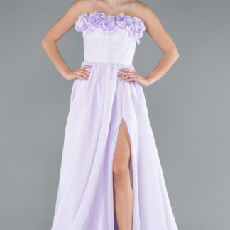 Lila Çiçekli Straplez Yaka Yırtmaçlı Uzun Abiye ABU4337