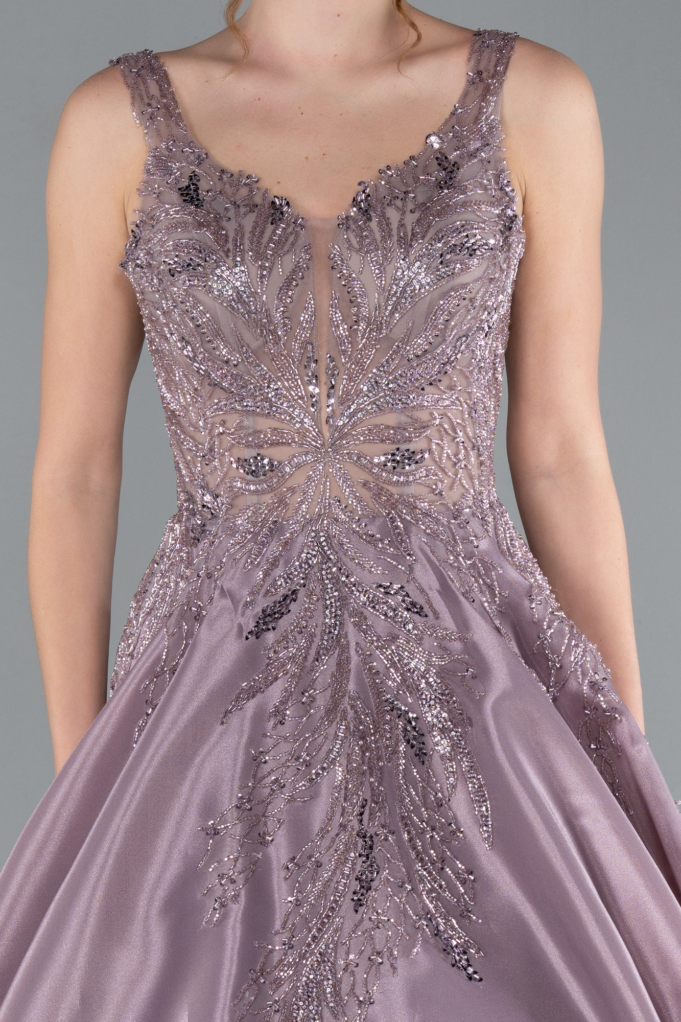 Lavanta Üstü Taş İşlemeli Uzun Nişan Elbisesi ABU4551 - Görsel 4