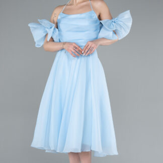 Buz Mavisi Kol Aksesuarlı Midi Tafta Mezuniyet Elbisesi ABK2290
