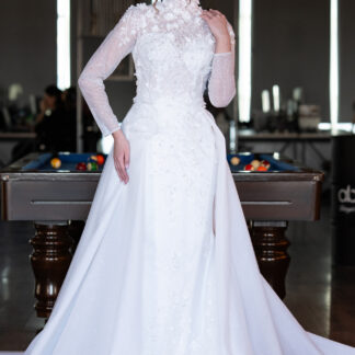 Ekru Uzun Kol Güpür İşlemeli Kuyruklu Gelinlik ABG115