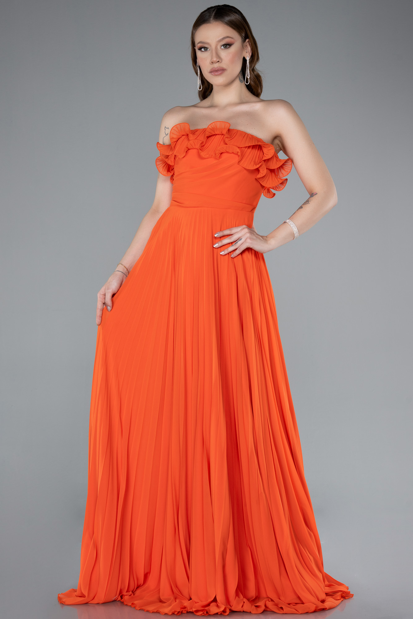 Orange Straplez Piliseli Uzun Şifon Mezuniyet Elbisesi ABU4866