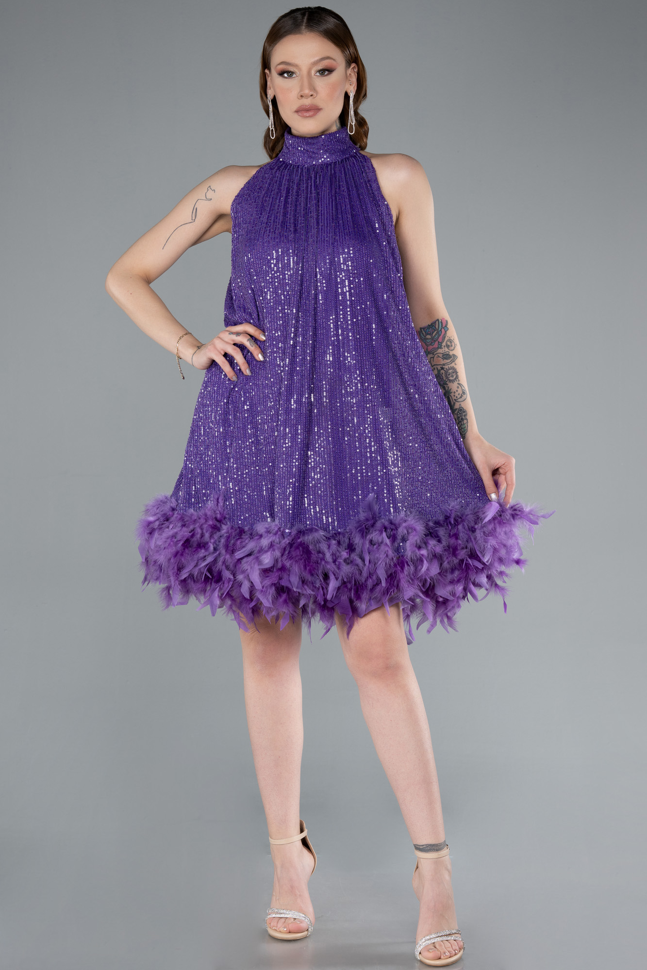 Siyah Halter Yaka Eteği Otrişli Kısa Pul Payet Abiye ABK2348 - Görsel 5