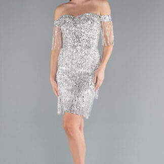 Bej Püsküllü Kayık Yaka Kısa Pullu Gece Elbisesi ABK2334