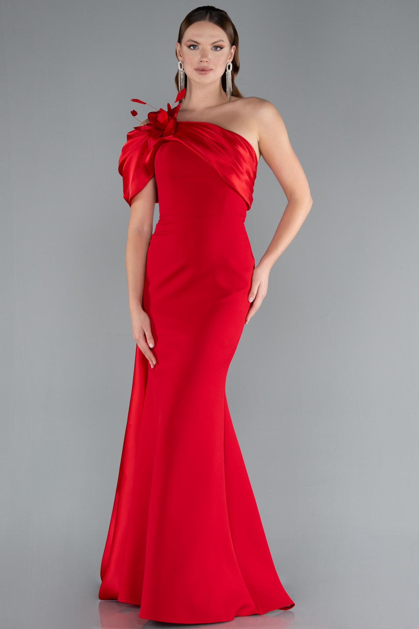 Siyah Saten Tek Omuz Fiyonk Detay Kuyruklu Uzun Abiye ABU4904 - Görsel 5