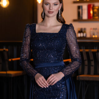 Lacivert Uzun Kol Taşlı Saten Kuyruk Aksesuarlı Abiye ABU4603