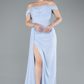 Buz Mavisi Kayık Yaka Yırtmaçlı Uzun Şifon Abiye Elbise ABU4925