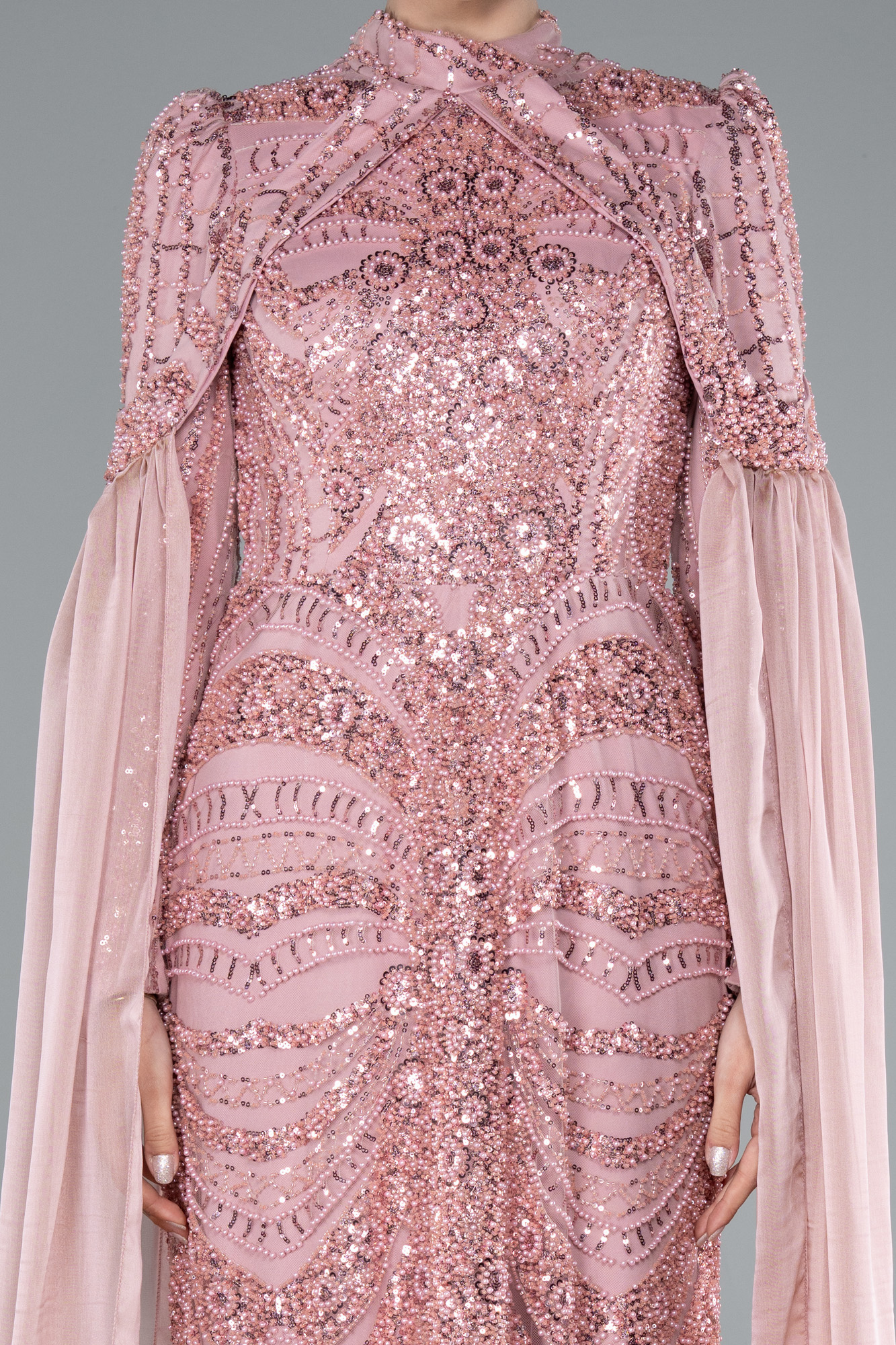 Pudra Boncuklu Dik Yaka Uzun Kol Pelerinli Tesettür Abiye ABU4930 - Görsel 3