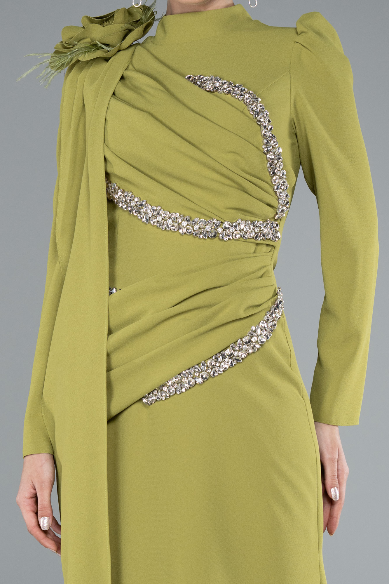 Fıstık Yeşili Dik Yaka Uzun Kol Büyük Beden Tesettür Abiye ABU4938 - Görsel 3