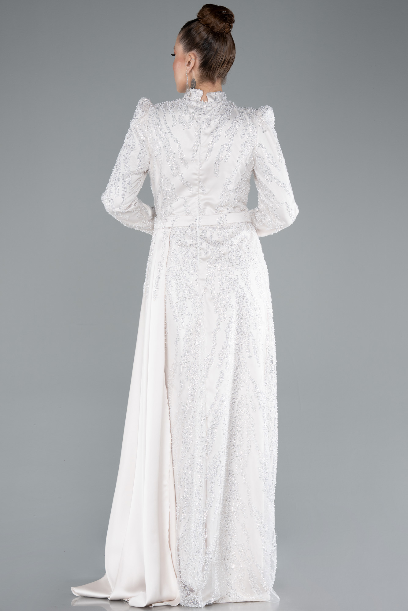 Bej Dik Yaka Uzun Kol Boncuklu Tesettür Abiye ABU4941 - Görsel 2