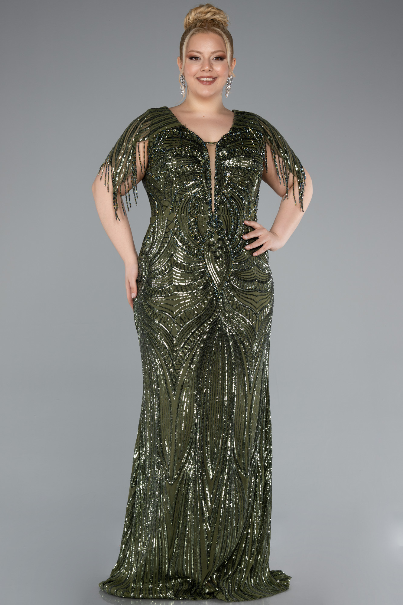 Haki Kısa Kol V Yaka Uzun Pul Payet Büyük Beden Abiye ABU4953