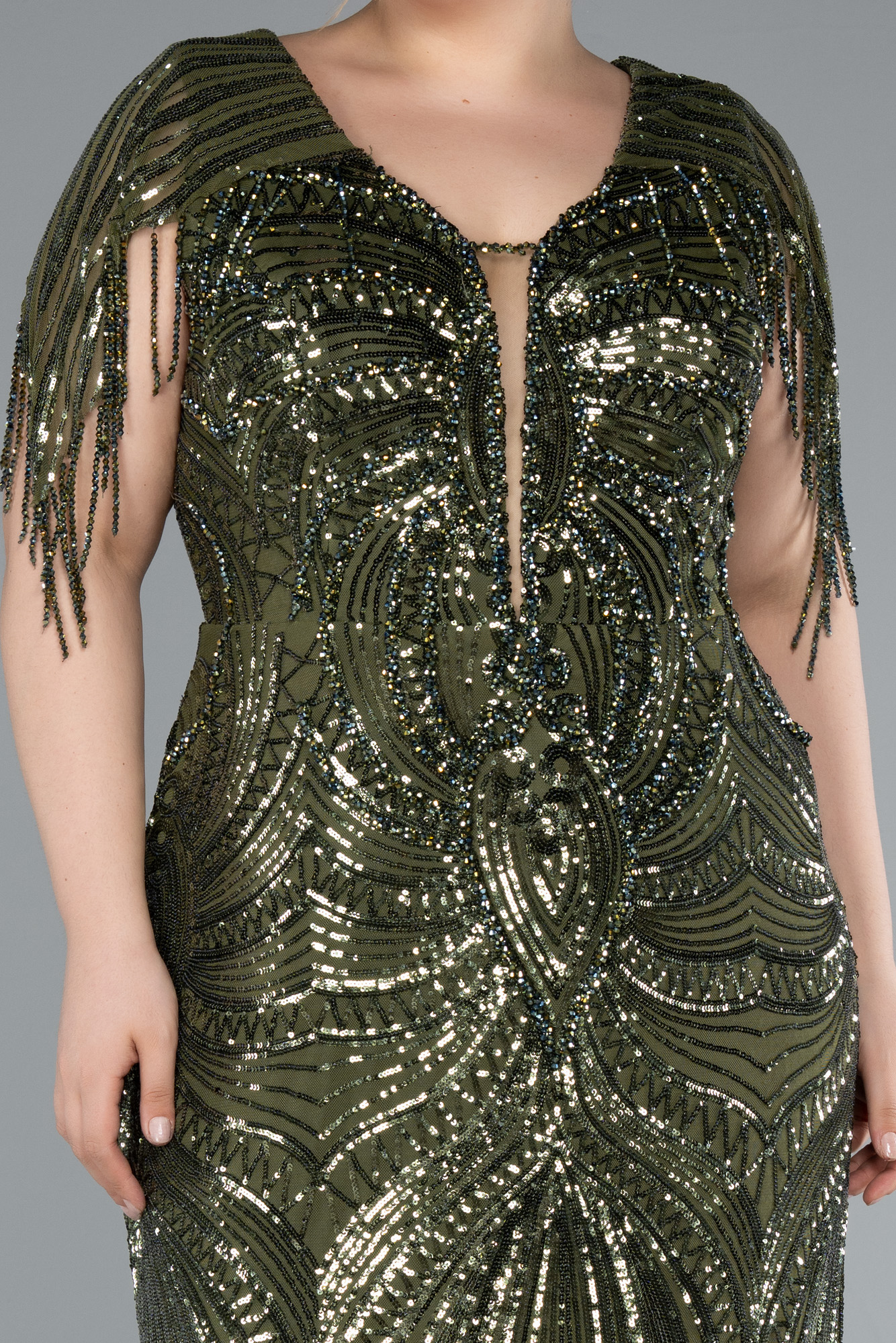 Haki Kısa Kol V Yaka Uzun Pul Payet Büyük Beden Abiye ABU4953 - Görsel 3