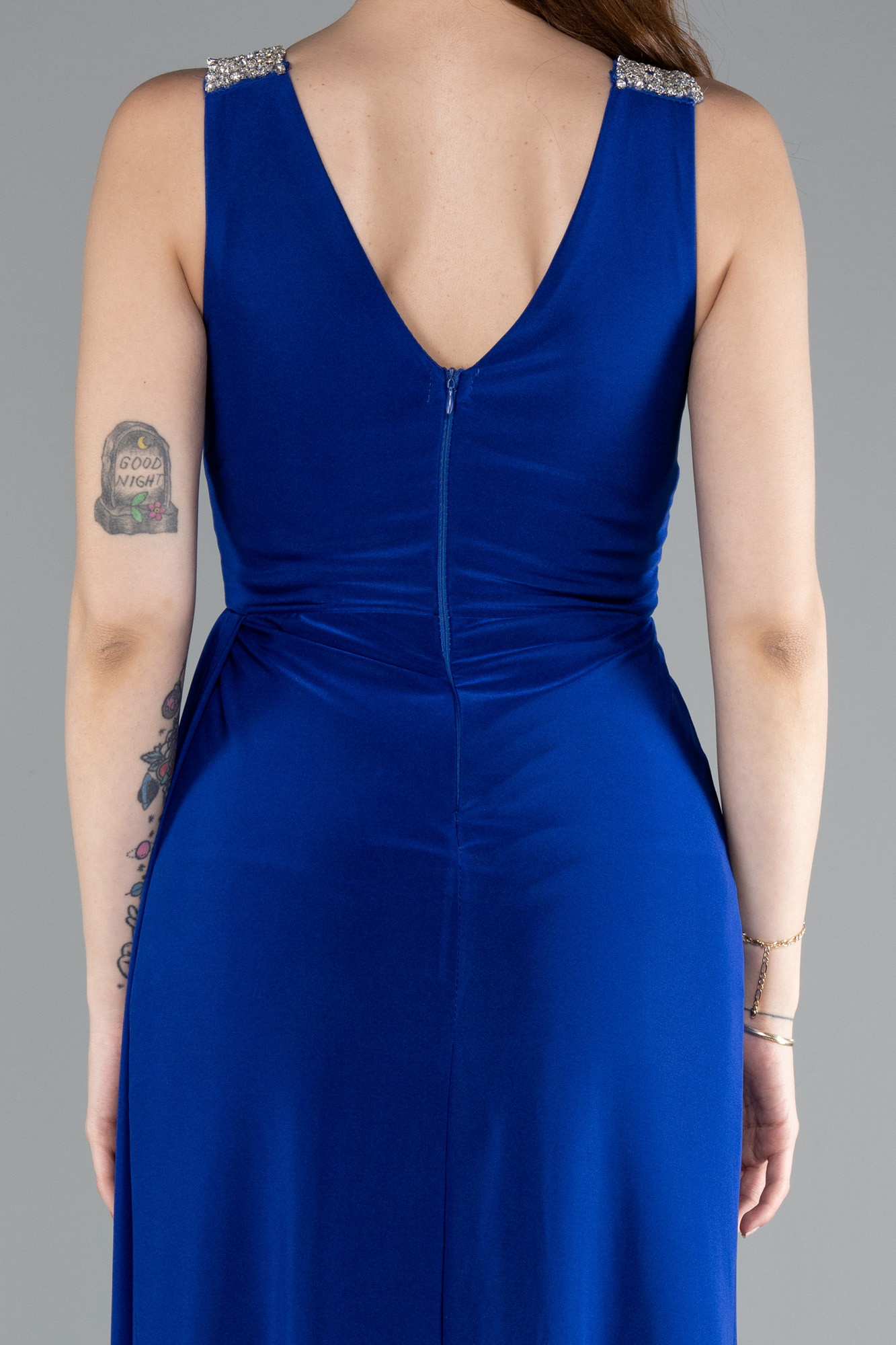 Saks Mavi Kolsuz V Yaka Yırtmaçlı Uzun Abiye Elbise ABU4967 - Görsel 4