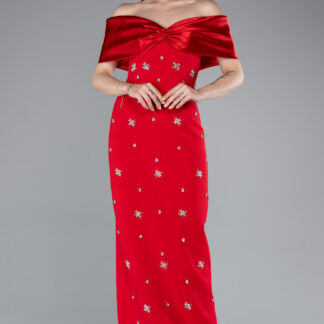 Kırmızı Saten Kayık Yaka Taşlı Uzun Abiye Elbise ABU4973