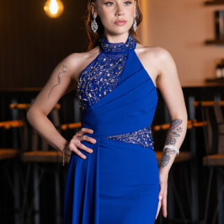 Saks Mavi Taşlı Halter Yaka Kuyruklu Uzun Balık Abiye ABU4979