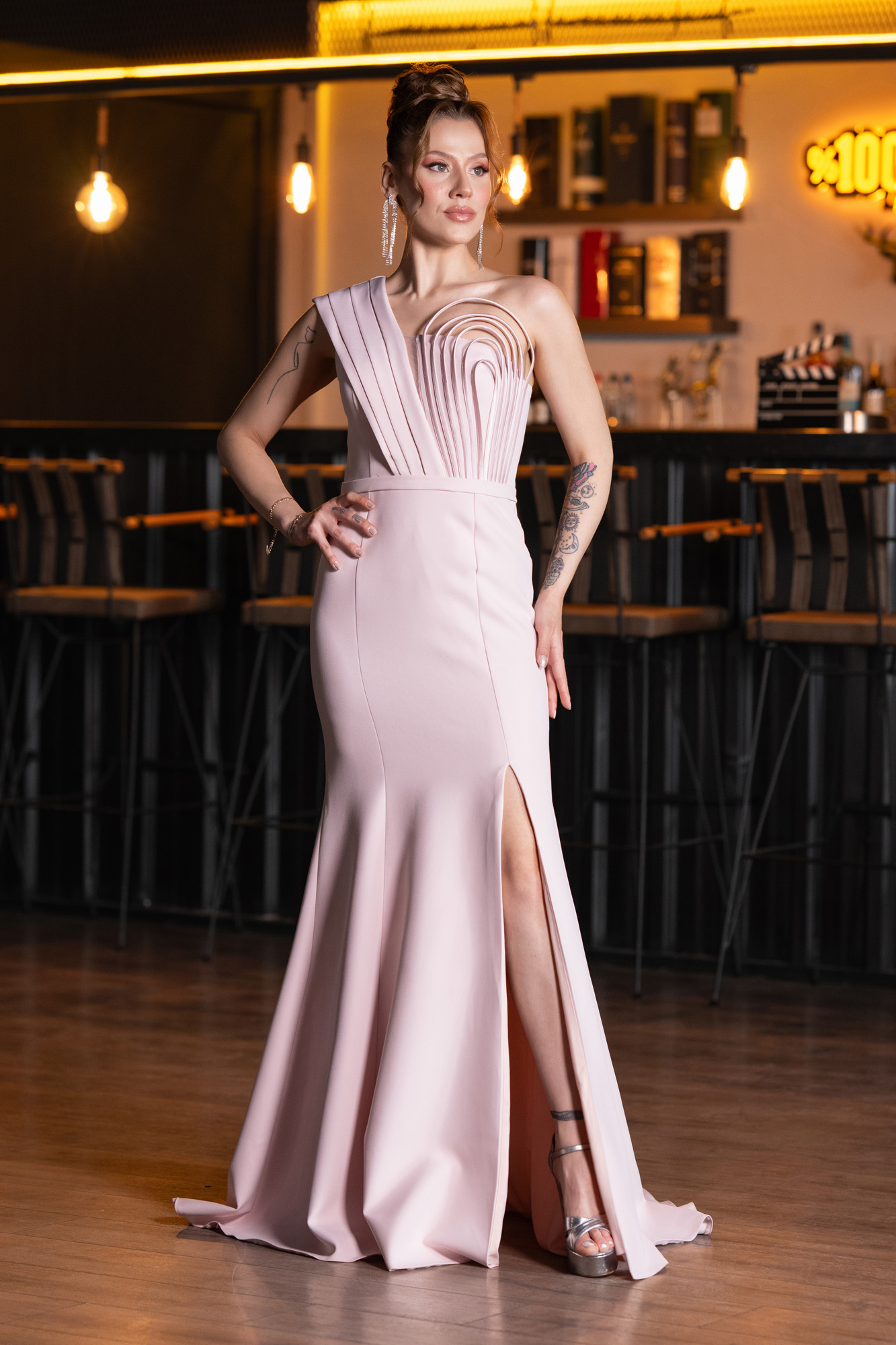 Pudra Tek Omuz Bacak Dekolteli Uzun Abiye ABU4793