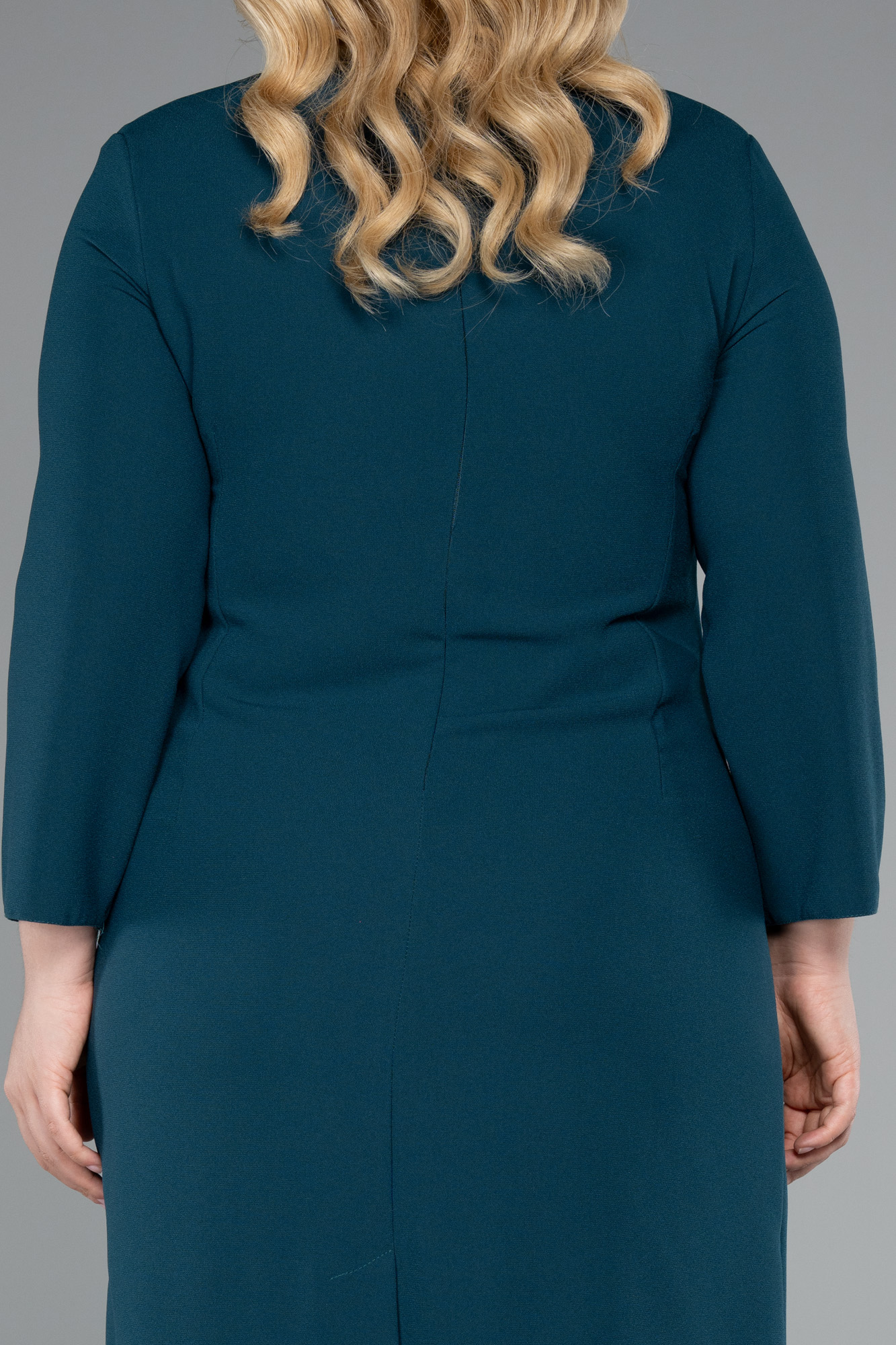 Zümrüt Yeşili Kapri Kol Taşlı Midi Büyük Beden Davet Elbisesi ABK2197 - Görsel 4