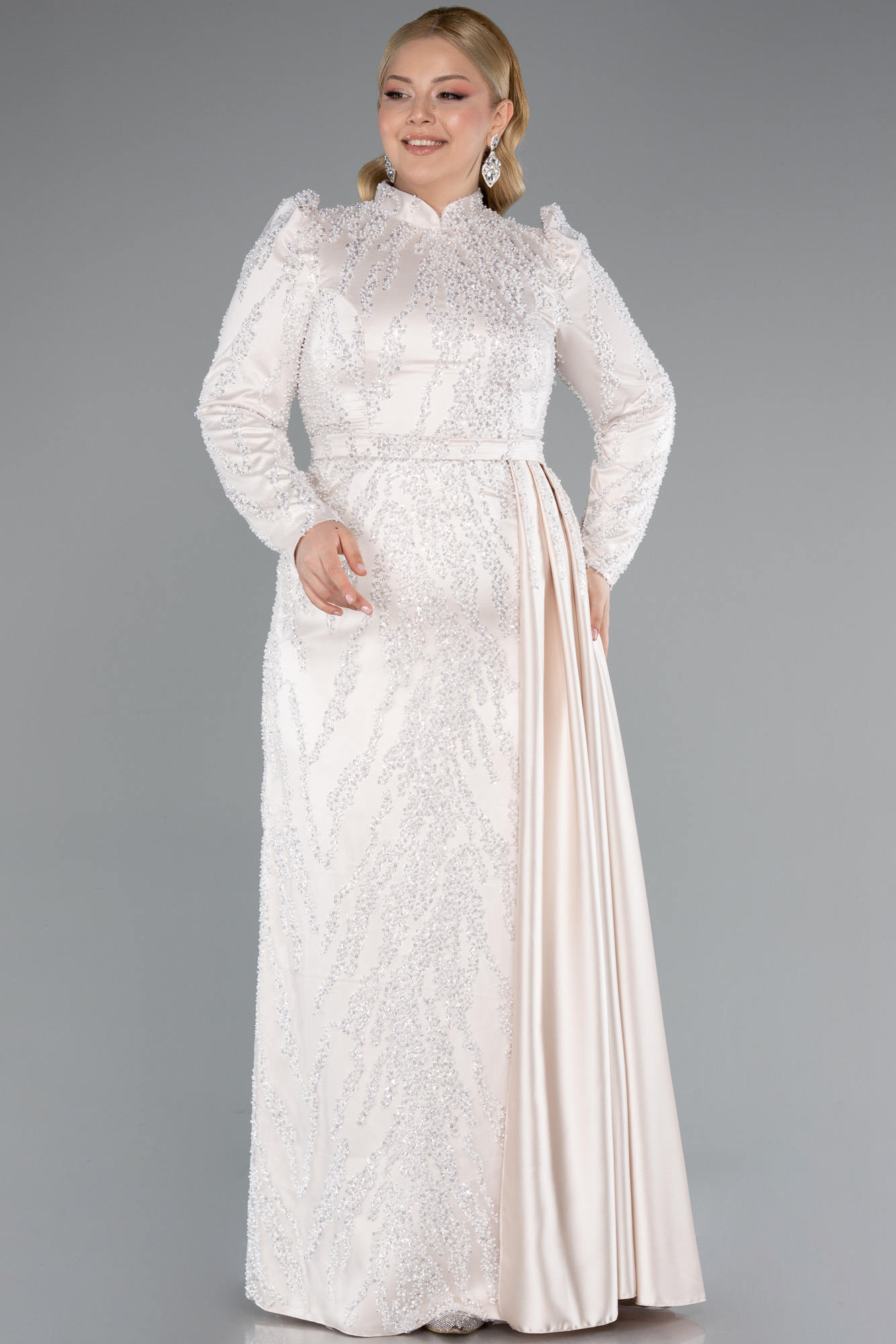 Bej Dik Yaka Boncuklu Uzun Kol Büyük Beden Tesettür Abiye ABU4942